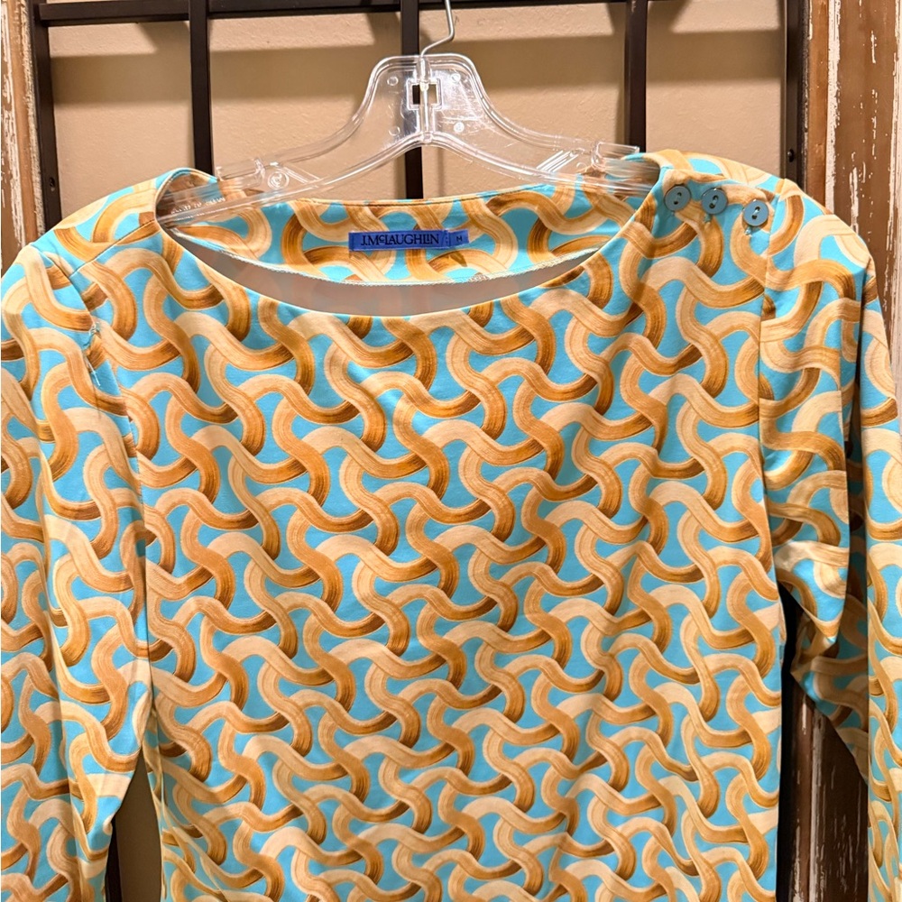 J.McLaughlin NWOT beautiful pattern top.  Catalina cloth stretch material.M - Picture 7 of 10